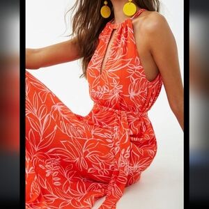 FOREVER 21 LEAF PRINT CRINKLE FABRIC MAXI DRESS